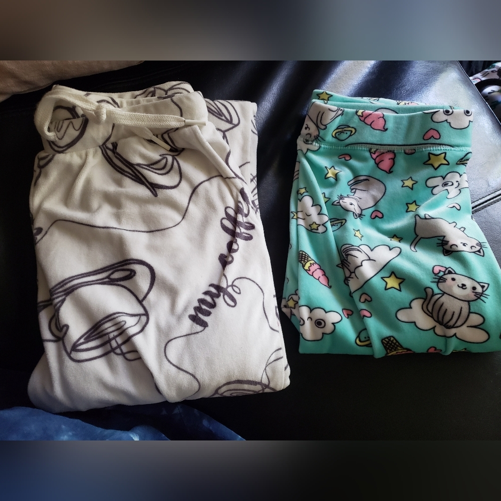La Vie En Rose Kids Pajama Bottoms - White and Blue with Fun Prints